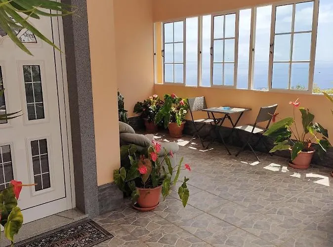 Costa View Casa de Férias